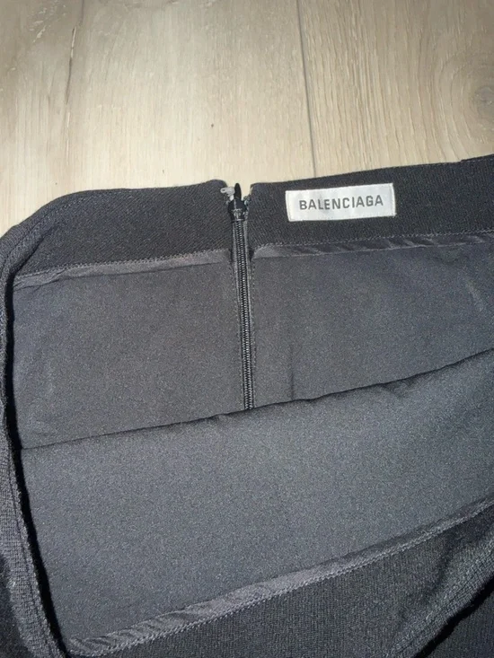 Balenciaga Black Mini Wool Blend Skort. Size French 36. New without tag - Picture 3 of 5